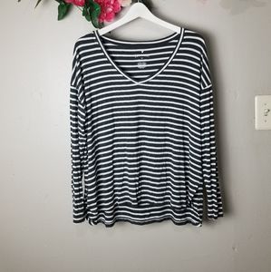 American Eagle striped long sleeves tee si…
